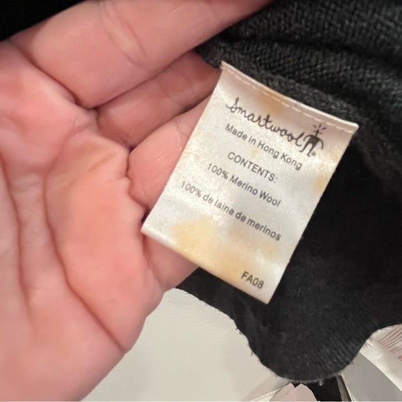 Smartwool charcoal gray with rusty red stripes size medium merino wool sweater - Picture 4 of 6